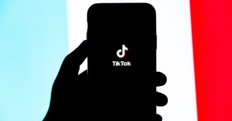TikTok nega violação de segurança após alegar ter sido hackeado